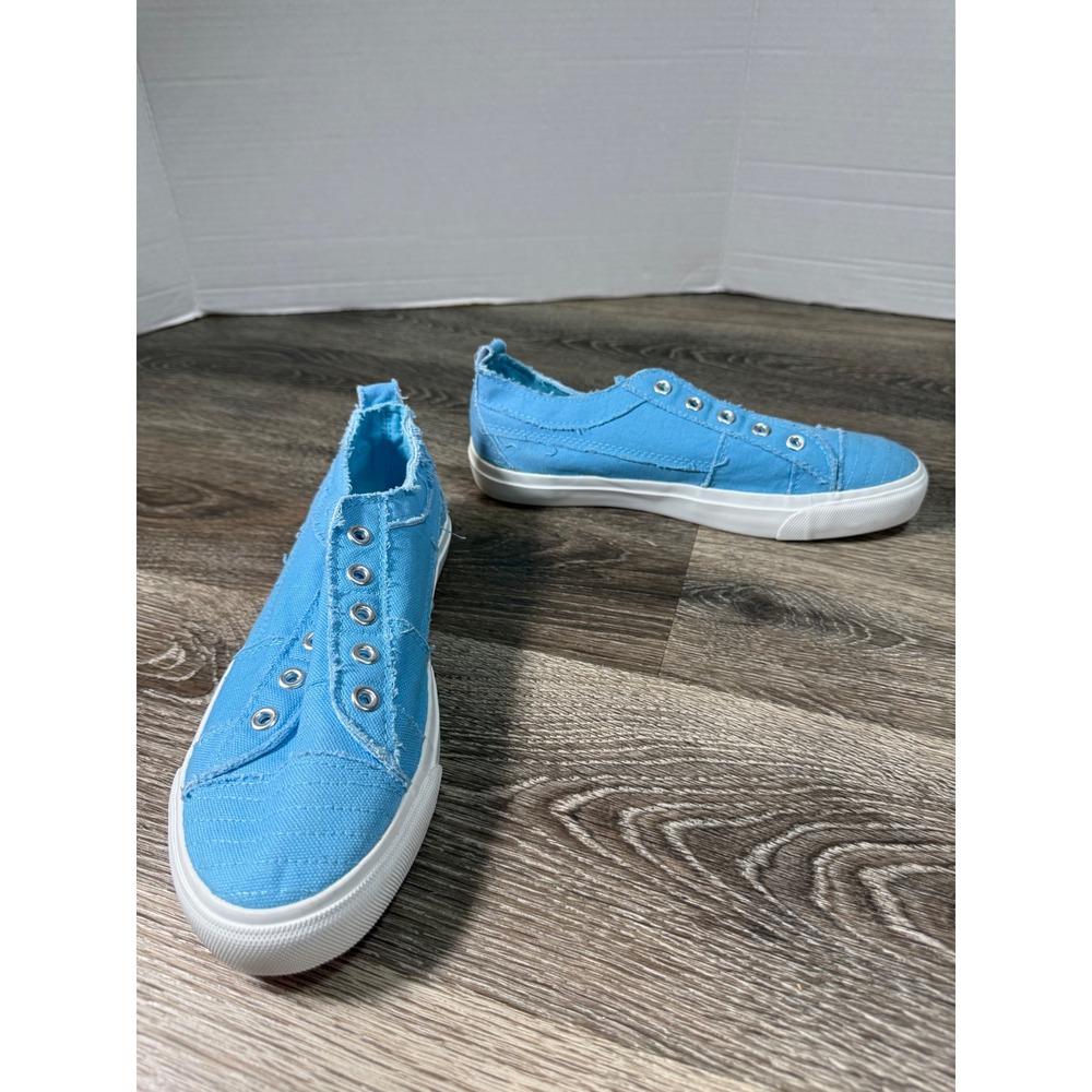 Corkys‎ Babalu Periwinkle Blue Frayed Canvas Slip On Sneakers Womens 7 Preppy